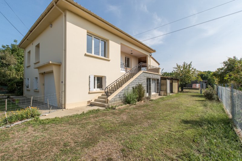 Location maison  T4  80m  avec terrasse  Aire sur l adour