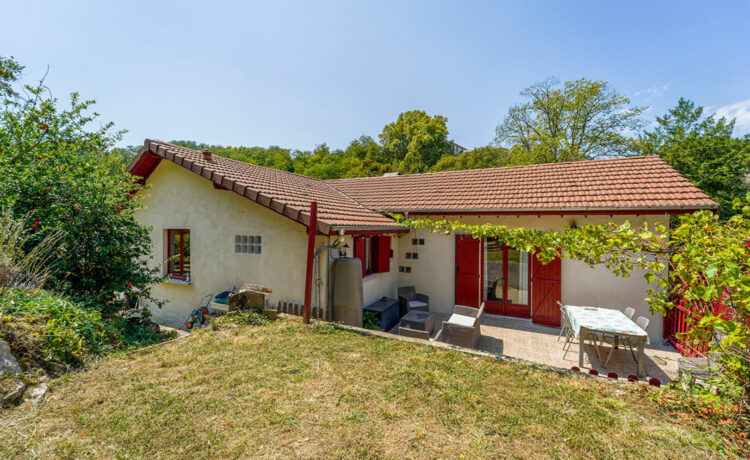 Maison atypique proche centre-ville 1