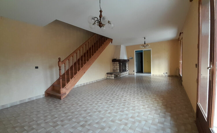 Maison 5 pièce(s) 140 m2 2