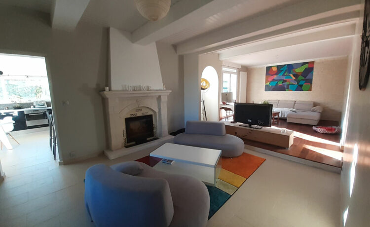 Maison 6 pièces AMOU 2