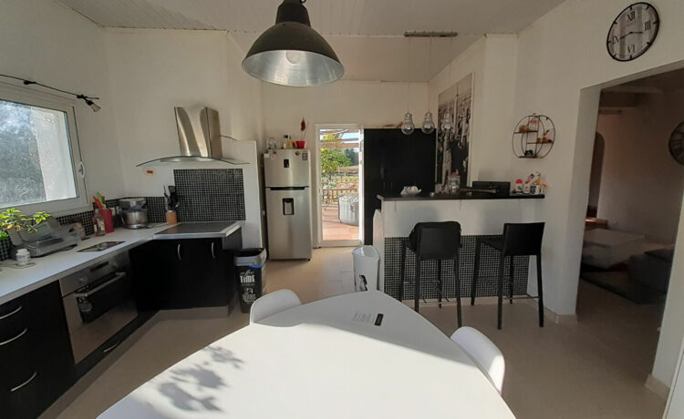 Maison 6 pièces AMOU 4