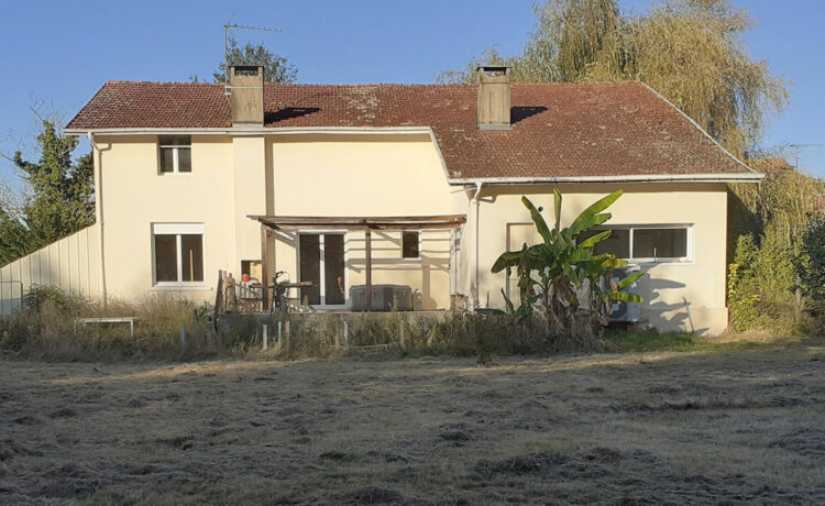 Maison 6 pièces AMOU