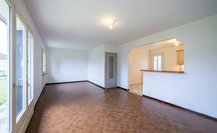 Maison 4 ch + 2 pièces et salle d'eau attenantes