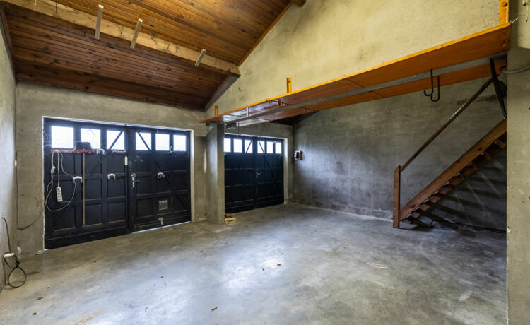 Maison 4 ch + 2 pièces et salle d'eau attenantes
