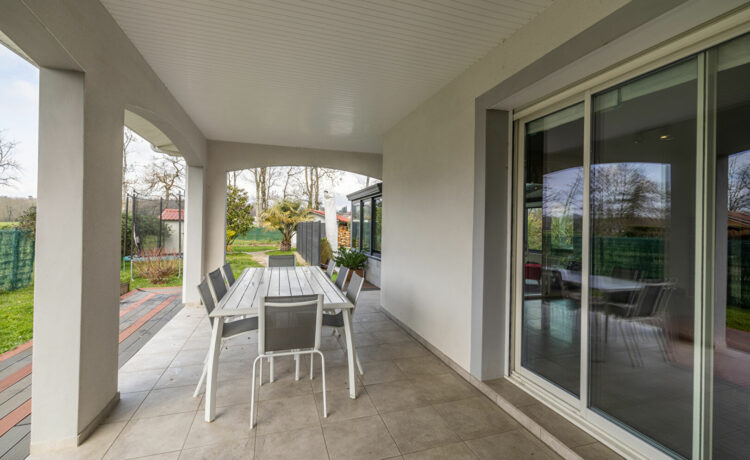 Maison Hagetmau 6 pièce(s) 161.48 m2