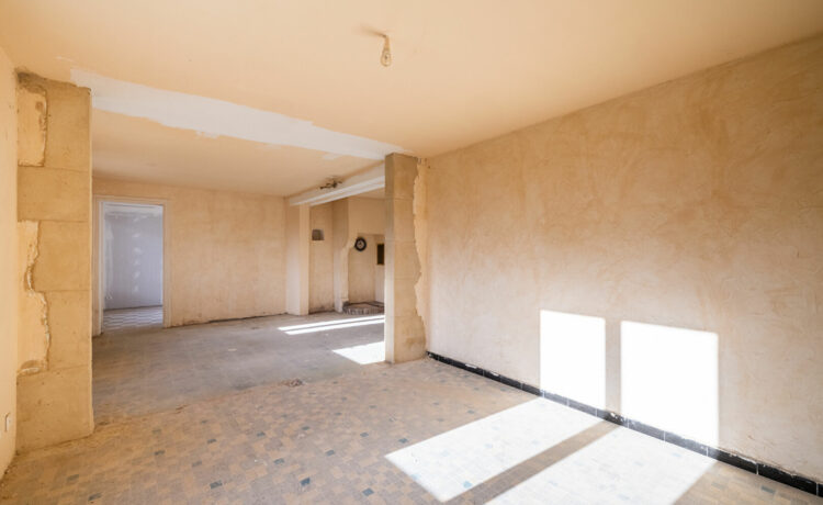 Maison 5 pièce(s) 102 m2 + dépendance 3