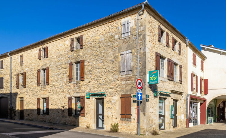 Appartement  à rénover au coeur du village de Geaune 3