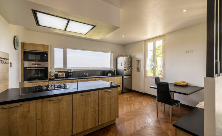 Maison de maître 202.87 m2 Amou 2