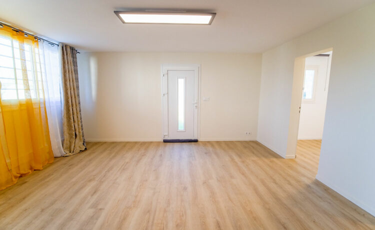 Maison 7 pièces AMOU