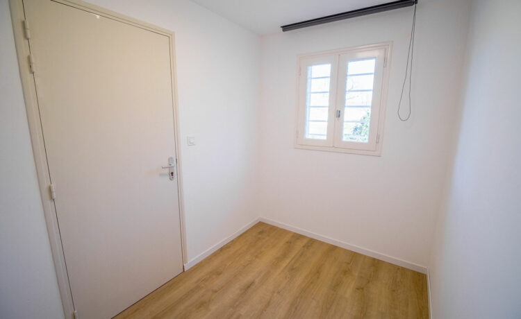 Maison 7 pièces AMOU
