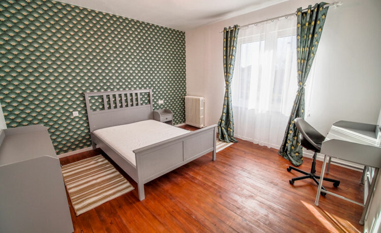 Maison 7 pièces AMOU