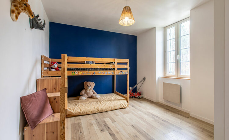 Maison Roquefort 6 pièce(s) 177 m²