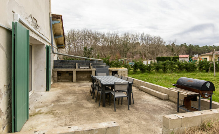 Maison Roquefort 6 pièce(s) 177 m²