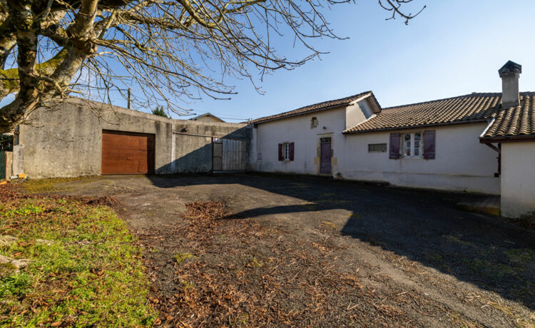 Maison avec atelier 6 pièce(s) 138 m2