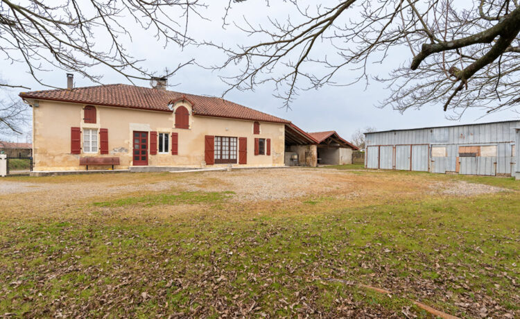 Maison Hagetmau 6 pièce(s) 105.6 m2 1