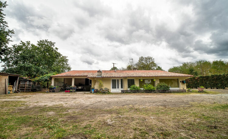 Maison Commensacq 7 pièce(s) 162 m2 1