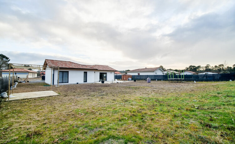 Maison Luxey 4 pièce(s) 100 m2 1