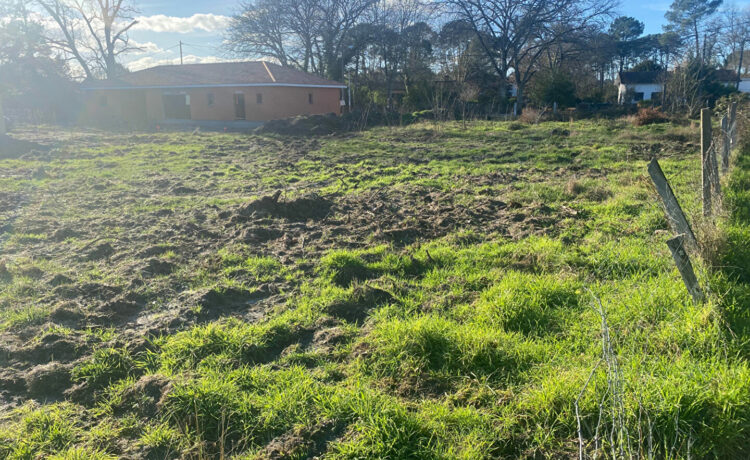 Terrain à bâtir 400m2 1