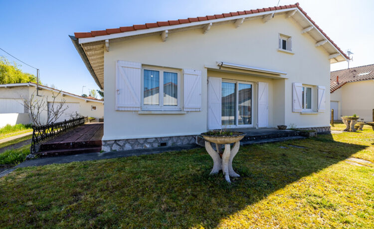 Maison Mont De Marsan 7 pièce(s) 137 m² 1