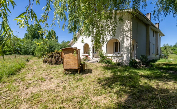 Maison 6 pièces AMOU 1