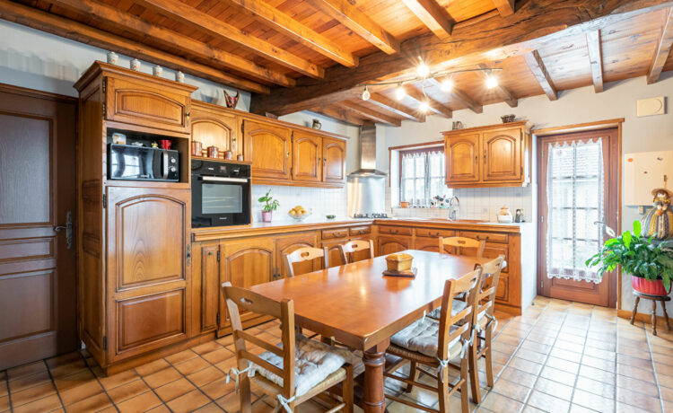 Maison Hagetaubin 4 pièce(s) 133.32 m2 3
