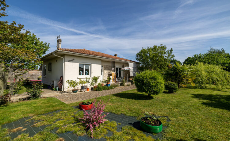 Maison Hagetmau 4 pièce(s) 110.32 m2 1