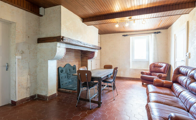 Maison Amou 6 pièce(s) 2