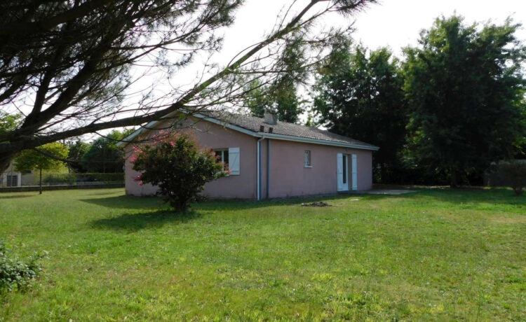 Maison  4 pièce(s) 96 m2 à 5 mn d'Ychoux 1