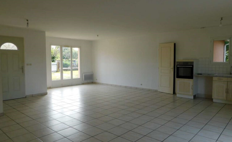 Maison  4 pièce(s) 96 m2 à 5 mn d'Ychoux 2