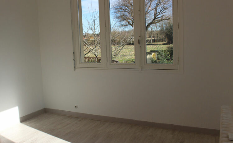Appartement Aire Sur L Adour 5 pièce(s) 122 m2 2