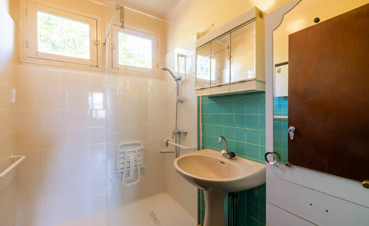 Maison proche des commerces et services 4