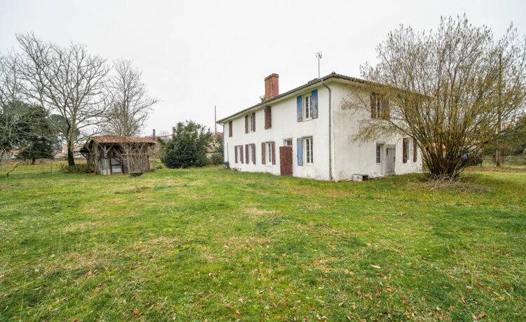 Maison Labouheyre 10 pièce(s) 250 m2 1