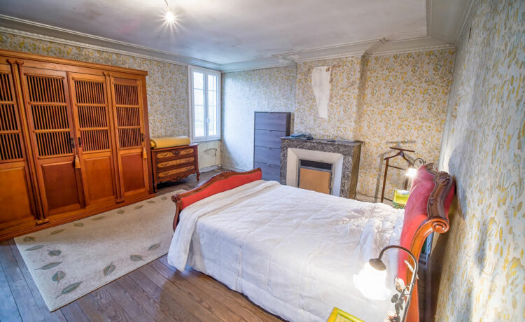 Maison Labouheyre 10 pièce(s) 250 m2