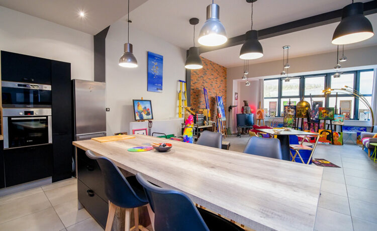 Loft Artistique en Plein Coeur de la Ville 3