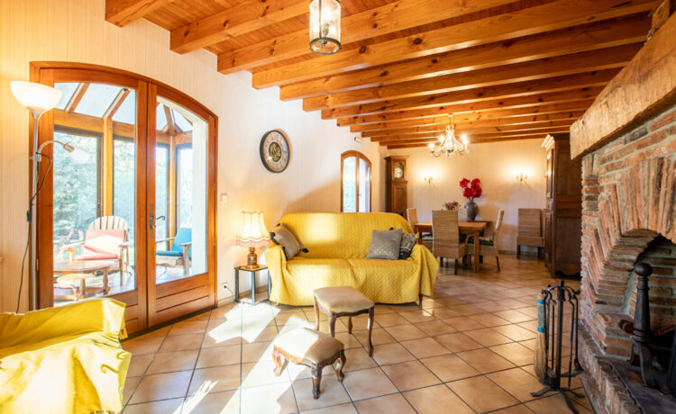 Maison familiale dans un écrin de verdure