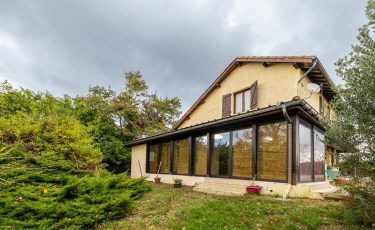 Maison Garlin 5 pièce(s) 153 m2 1