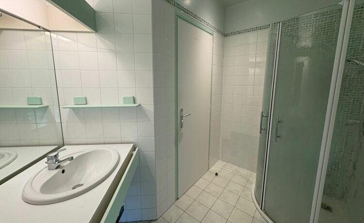 Maison Bonnut 6 pièce(s) 173 m2