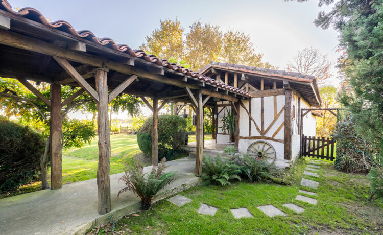 Maison landaise au calme