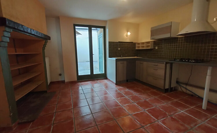 Maison Villeneuve De Marsan 6 pièce(s) 140 m2 4