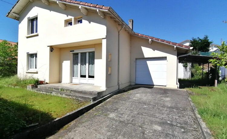 Maison Mont De Marsan 6 pièce(s) 95 m² 1