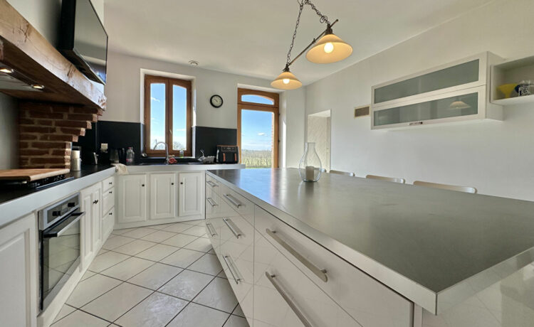 Maison 7 pièce(s) 173 m2 4