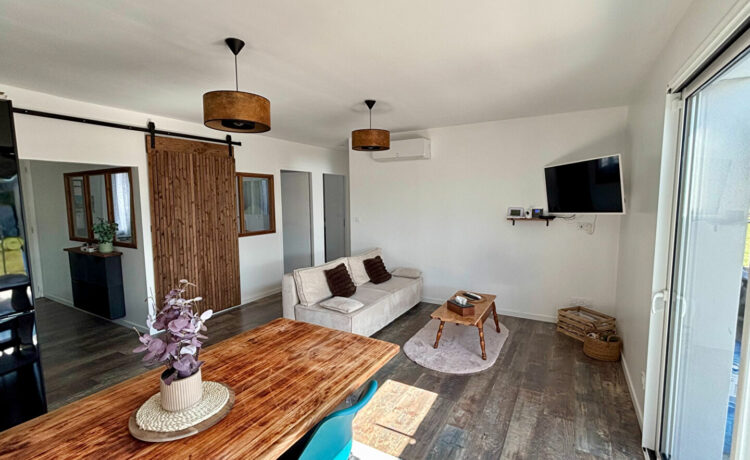 Maison Escource 3 pièce(s) 75 m2 3
