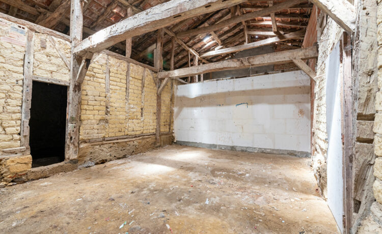 Maison de caractère à rafraîchir