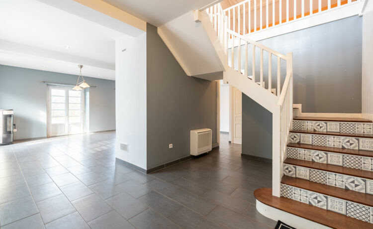 Maison 8 pièce(s) 236m2