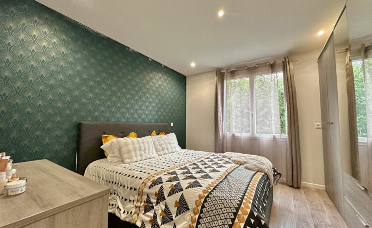 Maison Mont De Marsan 6 pièce(s) 140 m2