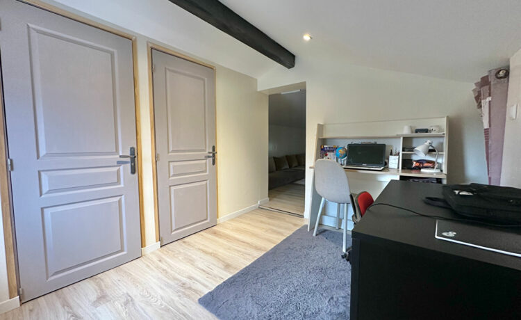 Maison Mont De Marsan 6 pièce(s) 140 m2