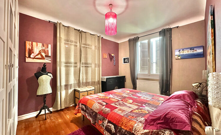 Maison 5 pièce(s) 125 m2