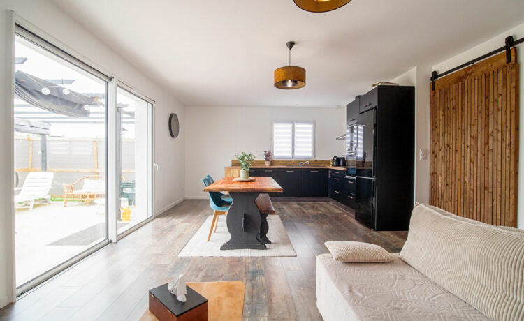 Maison Escource 3 pièce(s) 75 m2