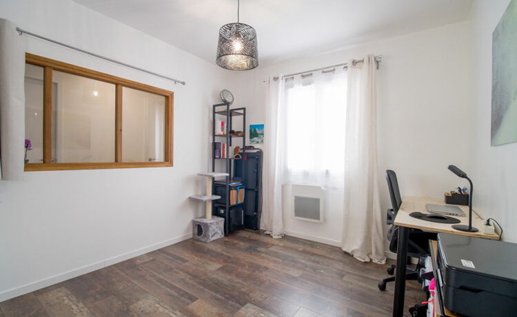 Maison Escource 3 pièce(s) 75 m2