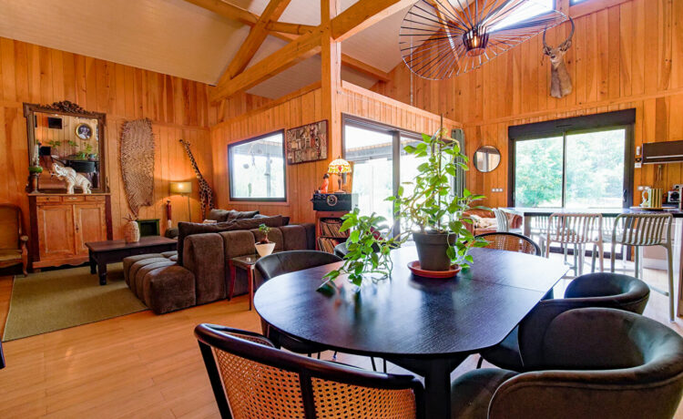 Maison en bois 138 m² avec piscine Environnement campagne Proche Eugénie les Bains 3